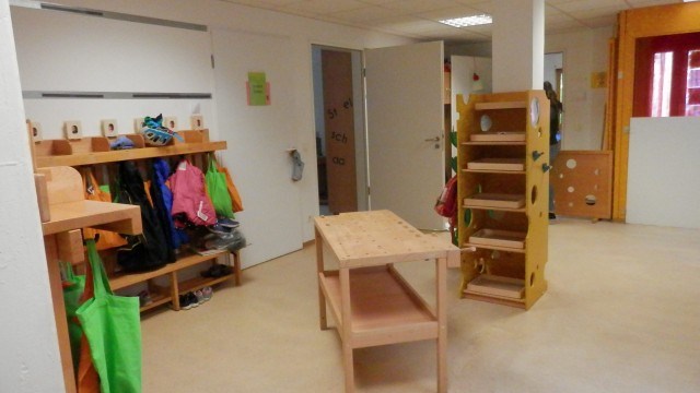 Garderobe mit Werkbank
